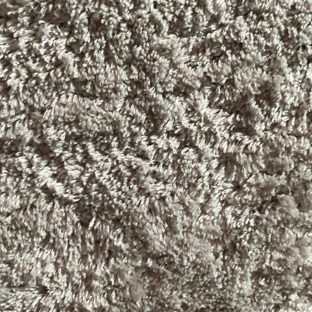 Meet your Posher, Adrian